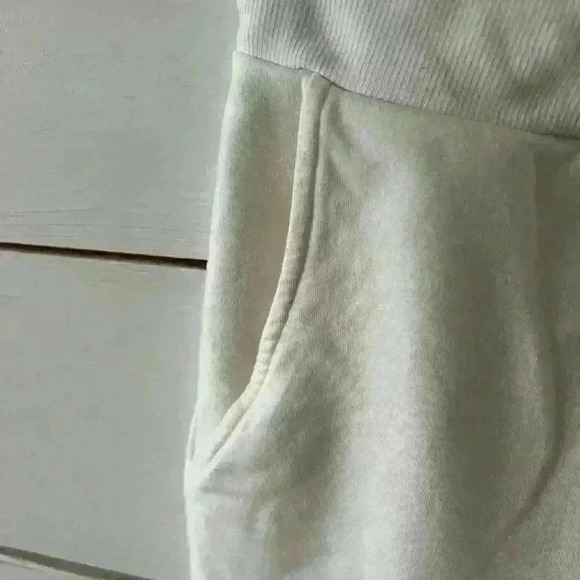 The Drop off-white joggers, size small, women’s joggers - Picture 4 of 6
